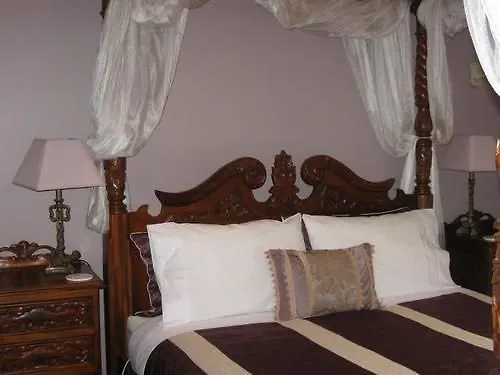 Elindale House Bed & Breakfast Lismore 4*,  Australia